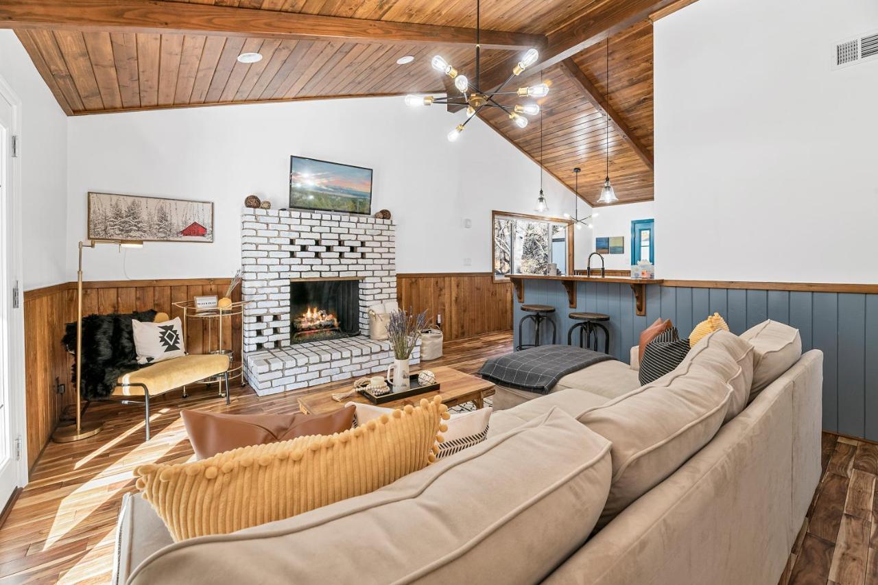 Yellow Pine Lodge - Charming Cottage Style Cabin With Peak-A-Boo Lake And Mountain Views Big Bear Lake Exterior photo