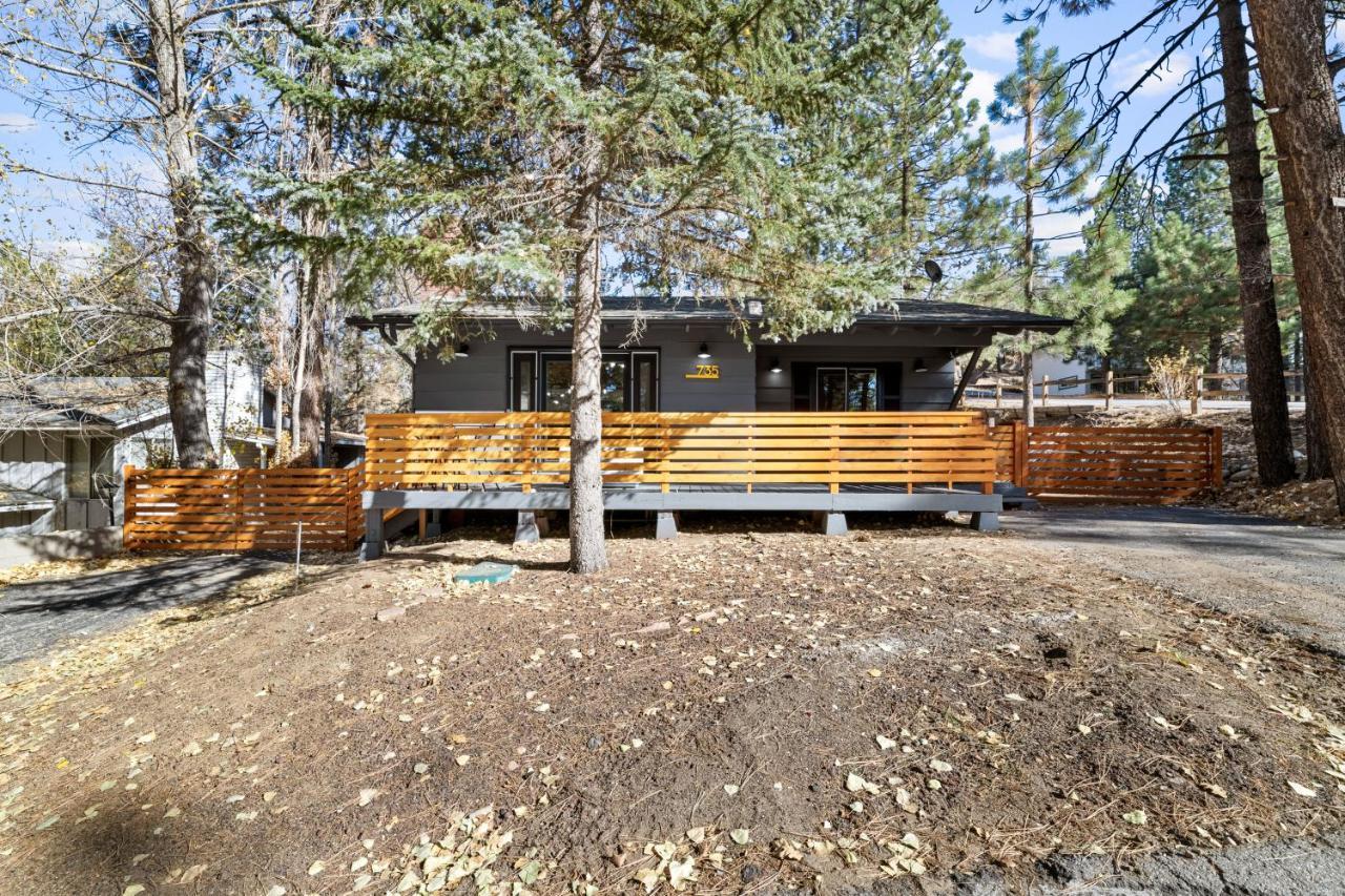 Yellow Pine Lodge - Charming Cottage Style Cabin With Peak-A-Boo Lake And Mountain Views Big Bear Lake Exterior photo